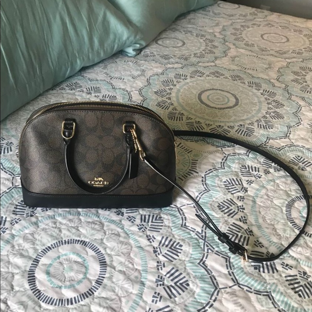 NWOT Coach crossbody dome
